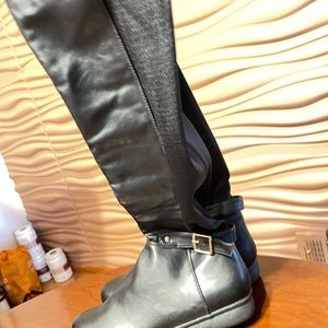 Brand new black boots size 8